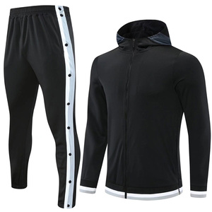 Ensemble de survêtement de sport en polyester à séchage rapide pour homme, léger et respirant, nouvelle collection 2026 - Product Image 2