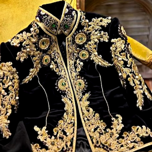 DESIGNER-HEAVY-BORDADO EN VESTIDO DE Chaqueta NEGRO CON Cuentas de cristal adornadas, piedra, Dabka Work Wedding/Party-Wear = 2024 - Product Image 1