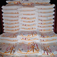Farine de blé à haute teneur en gluten Chakki Maida 00, 100% pure, qualité supérieure, emballage sac de 50 kg, marque IKKA, fabriquée en Égypte, finesse 99%, pour usage en boulangerie