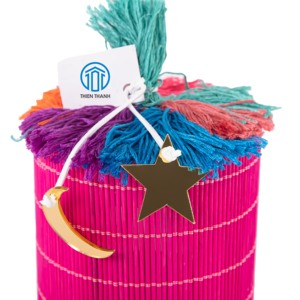 Panier-cadeau en bambou avec couvercle et décoration de gland Boîte-cadeau ronde écologique fabriquée à la main adaptée aux cadeaux de bonbons ou de décoration - Product Image 6