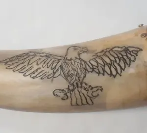 Cuerno de polvo de búfalo personalizado de alta calidad Cuerno de bebida único pulido a la perfección - Product Image 4