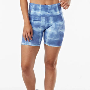 Pantalones cortos de compresión para mujer con diseño de lavado ácido personalizado/cintura alta 100% material de poliéster hecho pantalones cortos de compresión para mujer - Product Image 1