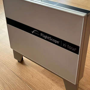 Meilleures ventes Flightscope Xi Tour Moniteur de lancement de golf avec étui de transport et accessoires (garantie incluse) - Product Image 4