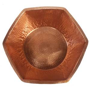 Moderno y Elegante Recipiente de Cobre para Escritorios de Oficina y Salas de Estar, Organizador Metálico Versátil para Llaves, Joyas y Objetos Pequeños - Product Image 4