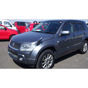 Véhicule d'occasion à faible kilométrage : Suzuki Grand Vitara 2.5T manuelle 4x4 diesel édition navigation à empattement long 2023 - Product Image 6