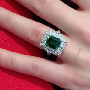 Esmeralda de 9*11mm cortada en laboratorio con piedras laterales de moissanita, anillo hecho a mano de oro sólido de 10K, tono de Metal personalizado/pureza - Product Image 3