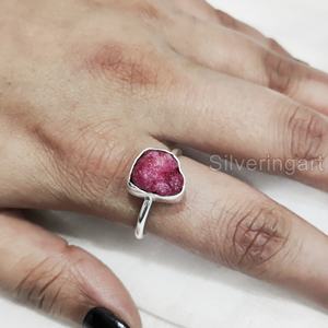 Bijoux en pierre brute Bague pour femme Pierre précieuse rubis brut naturel Pierre de naissance de juillet Bague simple Bijoux de déclaration Bague en argent sterling 925 - Product Image 2