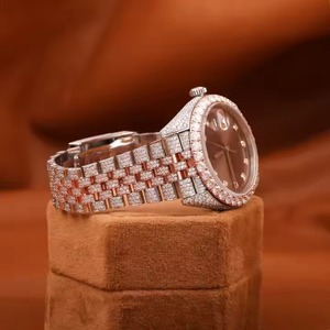 Nouvel arrivage Montres mécaniques analogiques de luxe Mouvement automatique de haute qualité Cadran en verre moissanite VVS Fenêtre Style Hip Hop 20mm - Product Image 3