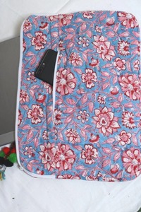 Housse en coton fait à la main pour ordinateur portable matelassé motif floral sac d'affaires léger et étanche à la mode simple pour la protection du bureau - Product Image 2