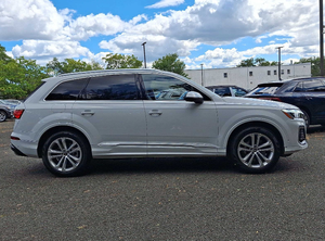 Aud-i Q7 Premium 2024 Bien Cuidado y Limpio - Product Image 6