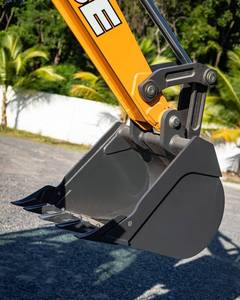 รถตักล้อยางดีเซล 4x4 รุ่น 580SN พร้อมแรงบิดสูงสำหรับงานฟาร์มและงานภาคสนาม - Product Image 2
