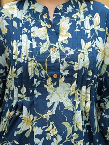 Tenue quotidienne pour femmes en coton 100% à imprimé floral |   Ensemble tunique et short décontracté d'été en 2 pièces |   Respirant et écologique - Product Image 6