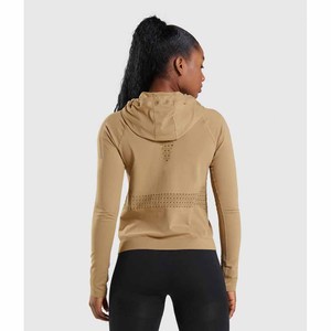 Sudaderas con capucha cortas con estampado de serigrafía personalizado de alta calidad para mujer, ropa de calle de invierno esencial con cuello con capucha, fabricadas en Pakistán - Product Image 2