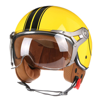 Casque de moto jaune rétro élégant, accessoires de sécurité, demi-casque personnalisé à double visière, protection fonctionnelle pour la tête de moto