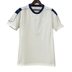 Maillots de sport d'hiver personnalisés OEM pour le football et le football américain, fabriqués en tissu maillé - Product Image 1