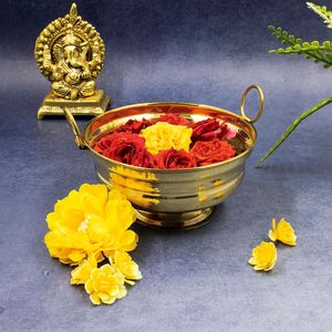 Bol de service en laiton antique bol décoratif en métal fait main pour table à manger et décoration de maison festive - Product Image 4