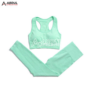 Conjunto de yoga para un estilo de vida activo y entrenamiento físico con material suave y ajuste cómodo para gimnasio y ejercicios al aire libre - Product Image 3