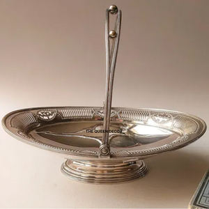 Bol de service décoratif multifonctionnel en métal de forme ronde, finition noire et dorée, utilisé pour les fêtes, les mariages, les services de table - Product Image 2