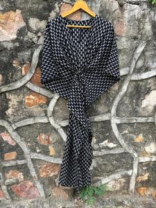 Caftan décontracté pour femmes ethniques indiennes robe de nuit imprimée à boutons courts avec haut long et couverture de plage Style Runaway - Product Image 5