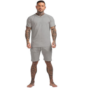 Short de sport de haute qualité Short d'été uni et rapide pour homme avec logo personnalisé - Product Image 1