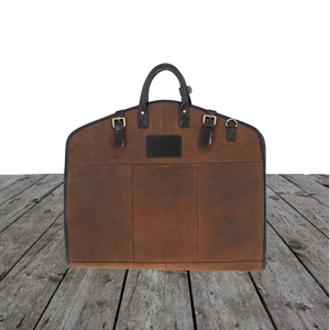 Portador de traje de cuero de alta calidad, bolsa de viaje hecha a mano personalizada, características a prueba de polvo colgantes, padrinos de boda plegables, 2017 - Product Image 1