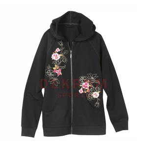 Sweats à capuche brodés pour femmes de haute qualité du fabricant pakistanais meilleur style pull pour col à capuche d'hiver en vente - Product Image 5