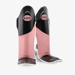 Conception personnalisée Protège-tibias imperméables de qualité pour la boxe Kick Protection professionnelle en cuir synthétique personnalisée Sécurité sportive - Product Image 6