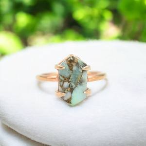 Bague fine Amazonite en argent sterling 925 faite à la main, belle pièce de déclaration de mariage plaquée or avec sertissage de lunette - Product Image 2