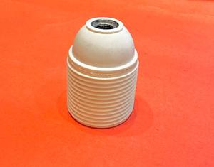 Portalámparas Termoplástico con Anillo, Tipo E27, para Iluminación - Product Image 2