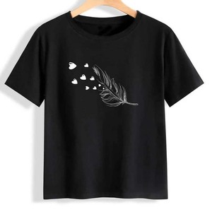 Camiseta moderna de ajuste informal para mujer, perfecta para salidas diarias de estilo, viajes y material transpirable suave de primera calidad de servicios OEM - Product Image 1