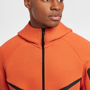 Ensemble de survêtement d'hiver en polaire technique respirant et antibactérien, imprimé uni, avec sweat à capuche zippé à manches longues et logo personnalisé - Product Image 6