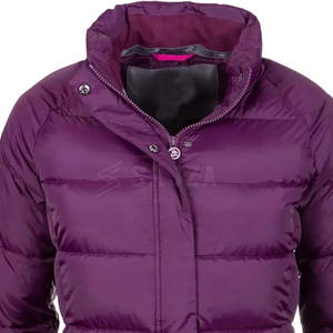 Chaqueta acolchada cálida para mujer con diseño de cuello alto y costuras duraderas para uso diario en invierno - Product Image 6