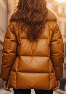 Nueva Chaqueta de Cuero Marrón de Lujo para Hombre con Cuello Alto y Logotipo Frontal - Product Image 6