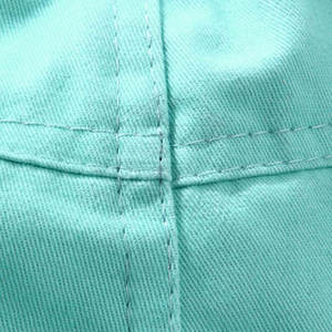 Shorts décontractés pour hommes de qualité supérieure, fabriqués avec un matériau respirant et léger, conçus pour un confort quotidien, offrant une coupe décontractée - Product Image 4