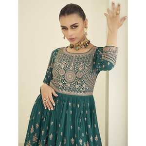 Ensemble de palazzo prêt-à-porter pour femmes en georgette vert sarcelle brodé, magnifique - Product Image 1