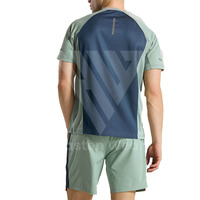Vêtements d'été T-shirts athlétiques pour hommes Vente en gros de t-shirts en tissu doux fabriqués en plusieurs couleurs T-shirts de meilleure qualité Top Sale T Shirt