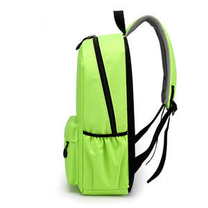 Streetwear Cargo Backpack Diseño de estilo callejero de gran tamaño con múltiples bolsillos de almacenamiento - Product Image 3