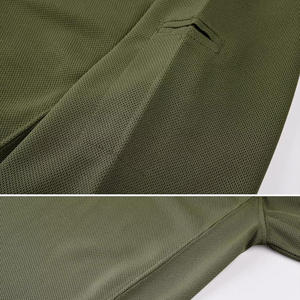 Polos de rendimiento personalizados para hombres con bordado de impresión de logotipo y personalización de etiquetas para uniforme de equipo o evento - Product Image 3