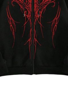 Sudadera con Capucha Negra y Roja con Estampado de Llamas Góticas, Sudadera con Capucha de Forro Polar Extra Grande para Mujer, Chaqueta de Invierno Estilo Urbano - Product Image 5