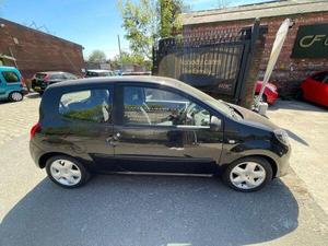 RENAULT TWINGO 1.2 2008 USADO, Volante a la Izquierda/Derecha - Product Image 2