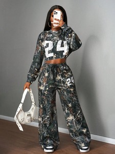 Chándal con logotipo personalizado al por mayor para hombre y mujer, traje deportivo de dos piezas, Sudadera con capucha y pantalones, traje de gimnasio, fabricante - Product Image 3