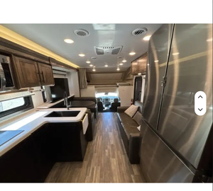 DESCUENTO: RV camper Jayco Seneca XT 32U Super Duty 2023-2024 usado, como nuevo, con puerta de acero. - Product Image 4