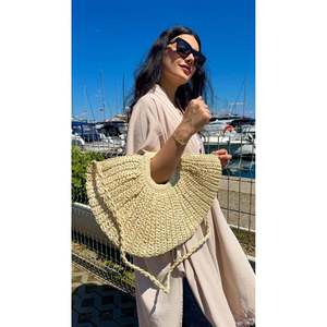 Sac en paille beige tricoté à la main 22x47 cm CNT1052 - 1017-beige - Product Image 5