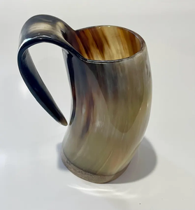 Cadeau unique sur le thème nordique pour les hommes et les femmes par l'artisanat du croissant - Product Image 1