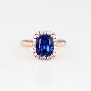 Pierre précieuse de saphir bleu taillé dans un coussin naturel Bague en or massif rose 14 carats Bague de fiançailles en diamant avec pierre de naissance de septembre - Product Image 1