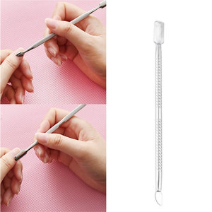 Vente en gros de curettes professionnelles de haute qualité en acier inoxydable dorées personnalisées pour ongles Curette double face - Product Image 2