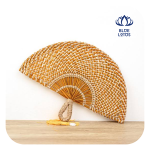 Abanico de Mano Ecológico de Seagrass, Abanico Decorativo Tejido a Mano para Venta al por Mayor y Menor - Product Image 1