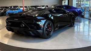 Lamborghini Huracán EVO Spyder 2021 de Construcción Estándar - Product Image 5