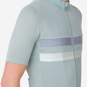 Venta al por mayor de ropa profesional personalizada para hombre ligero reflectante ciclismo Jersey - Product Image 6
