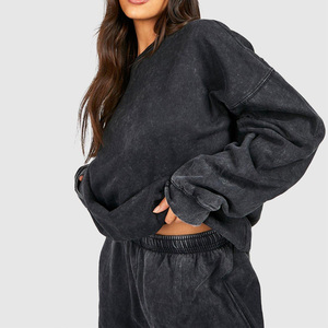 Ensemble de survêtement décontracté d'été pour femme MESS SPORTS, col rond, manches courtes, délavé à l'acide, tie-dye, taille haute, en jersey, vente en gros - Product Image 4